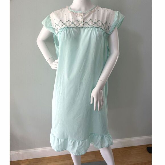 Vintage 60s Baby Blue Embroidered Floral Sleep Dress Night Gown size XL - Picture 1 of 11